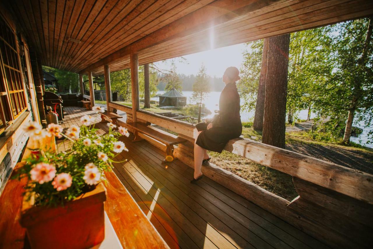 Revontuli Resort Glass Igloos Hankasalmi Exteriér fotografie